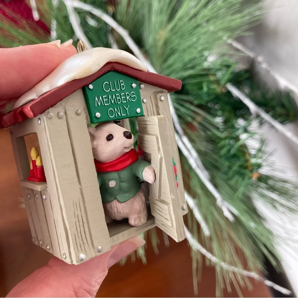 Hallmark christmas ornament